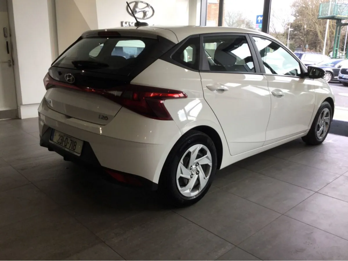 Hyundai i20 Classic - 1 Owner - Warranty AA 2028 - - Image 2