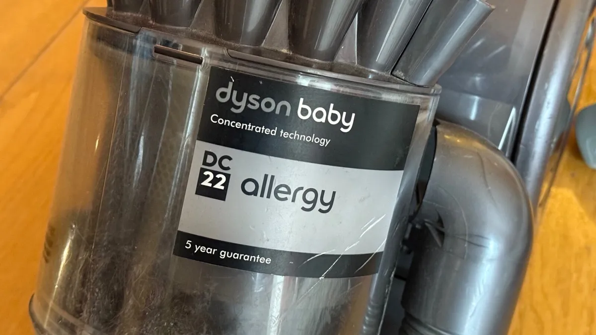 Dyson DC22 Allergy (baby) - Image 2