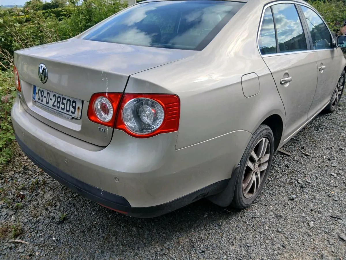 Volkswagen jetta automatic - Image 3