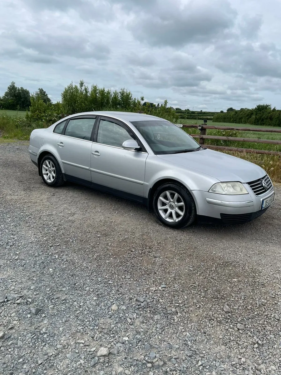Volkswagen passat - Image 1
