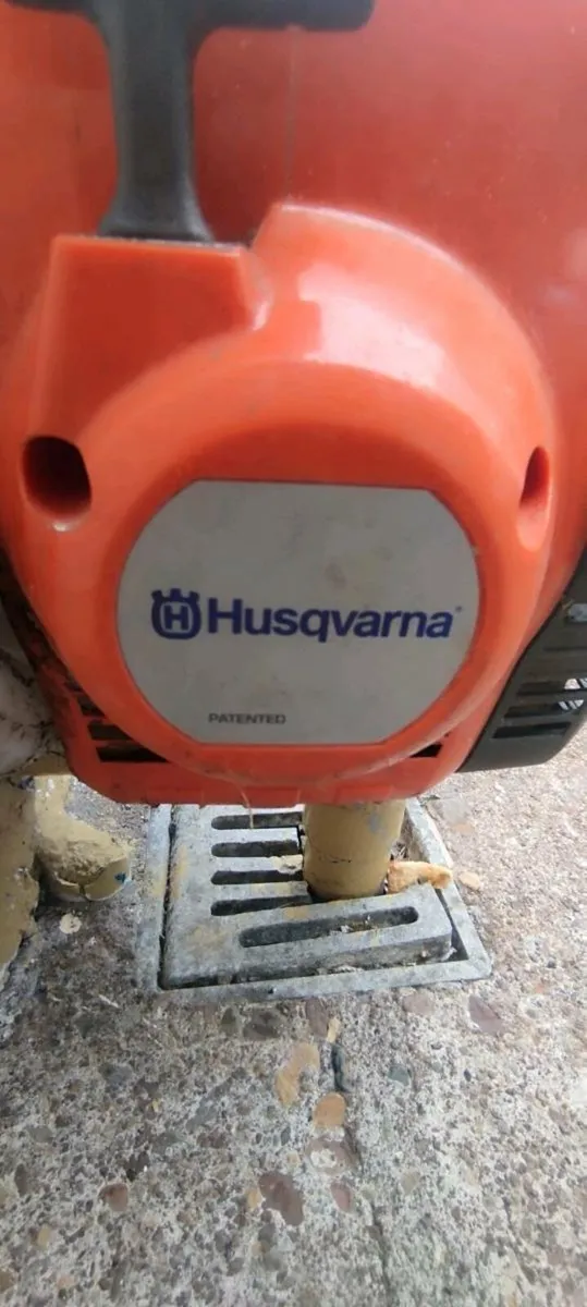 Original Husqvarna Grass trimmers for sale - Image 4