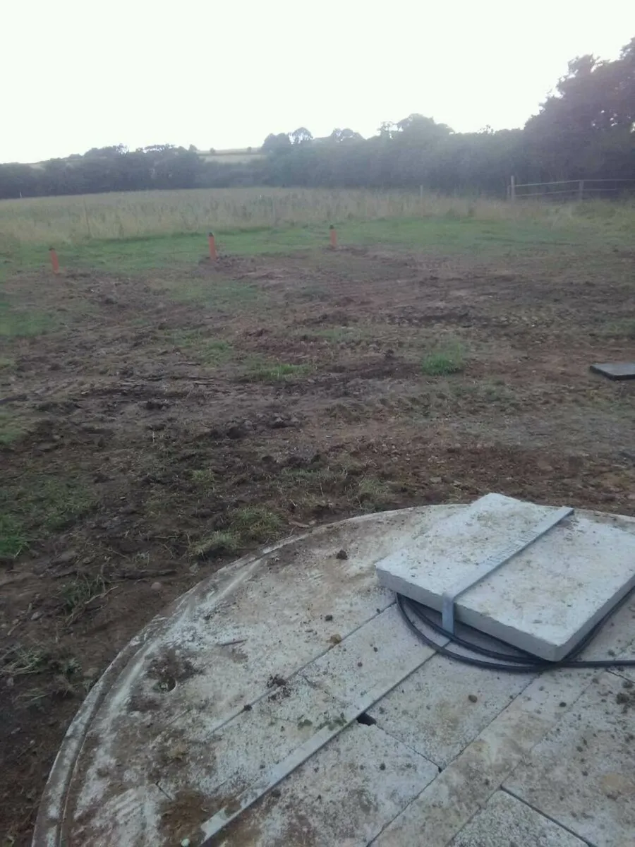 Diggers with drivers all work carried out - Image 4