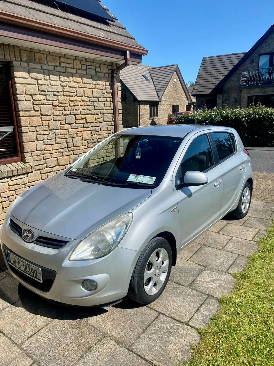 Hyundai i20 2010 - Image 1