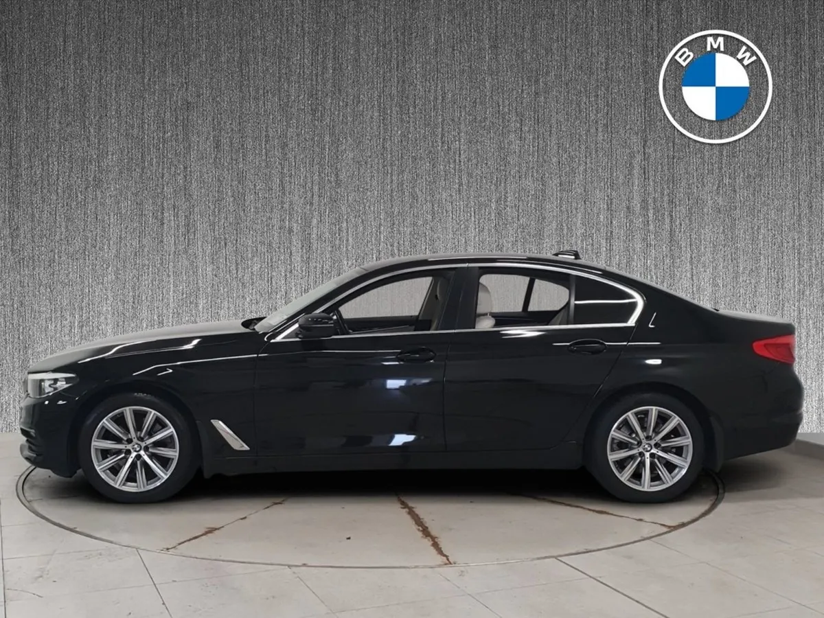 BMW 5 Series 520D SE Auto - Image 4
