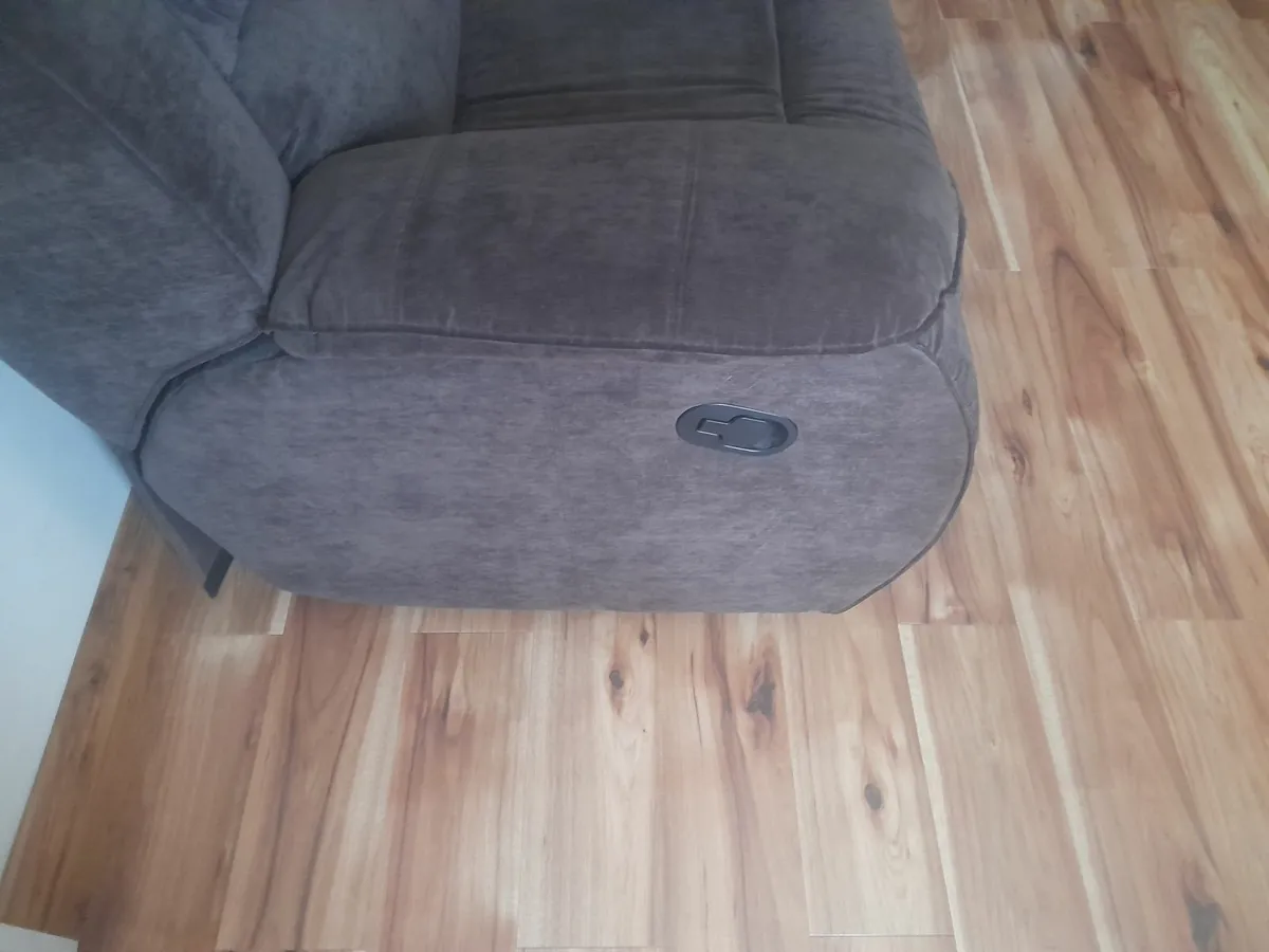 3 seater sofa - Image 2