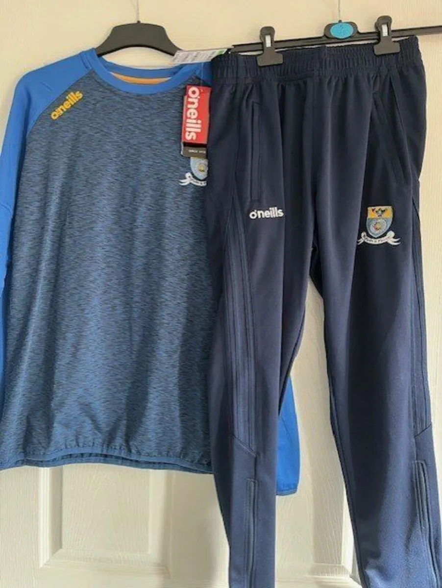 cashel community school pe uniform - Image 1