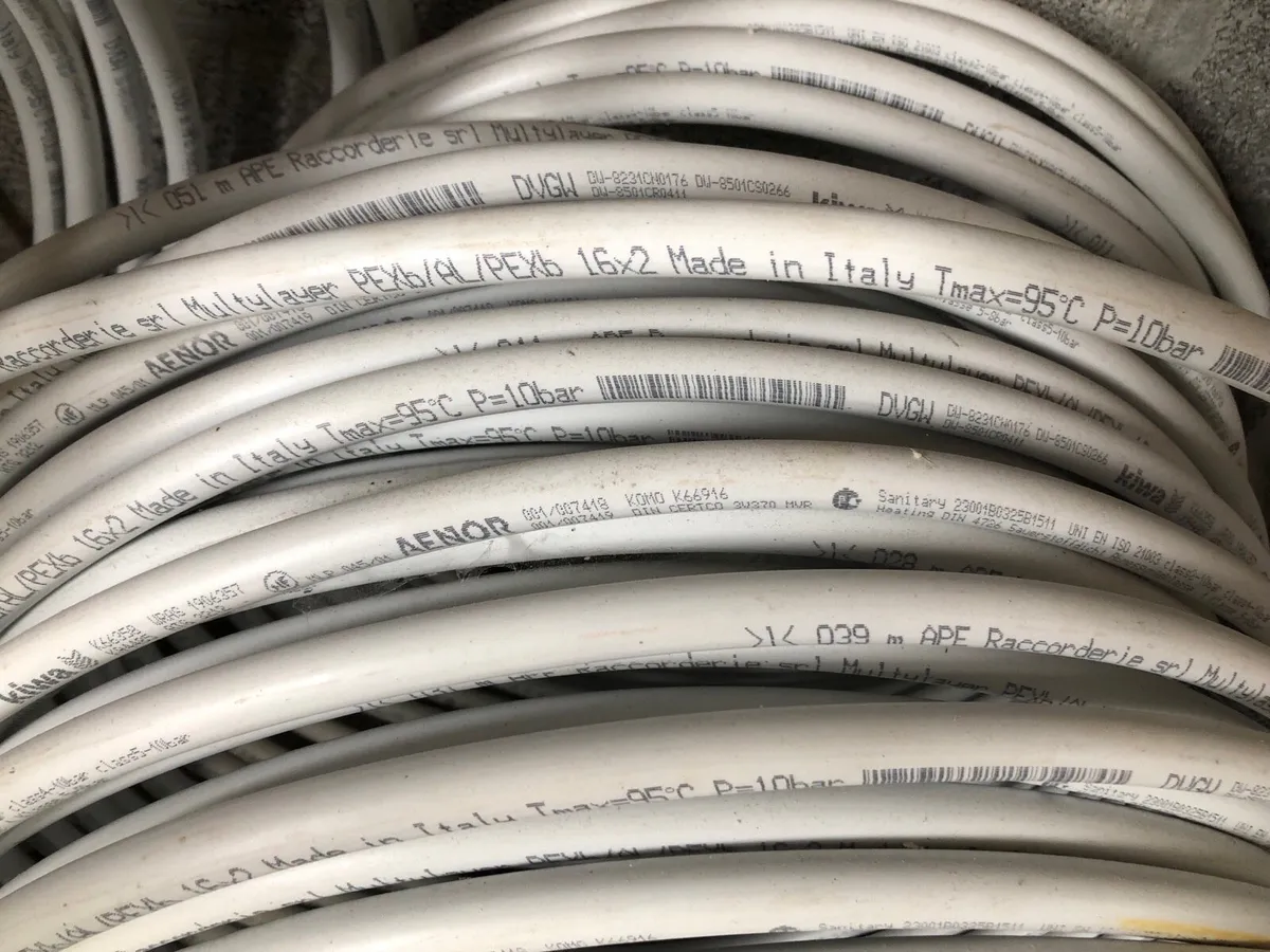 Underfloor heating Pipes - Image 2