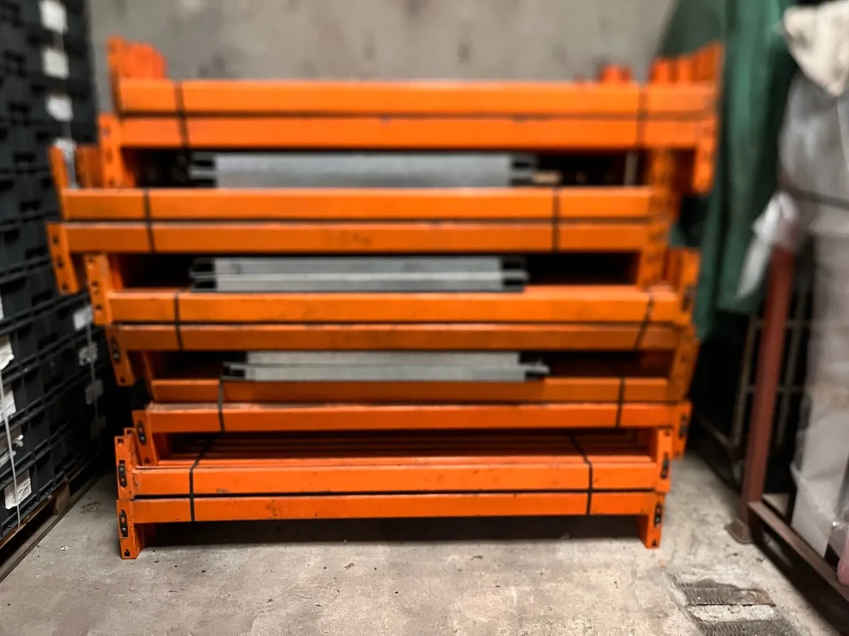 Dexion pallet racking beams - Image 1