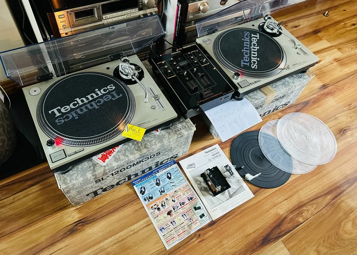 2x Technics SL1200MK3DS – NEW + Bonus - Image 1