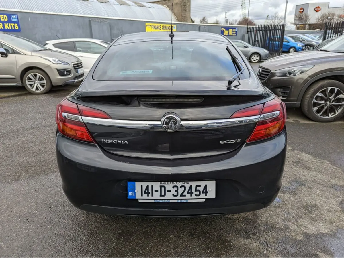 Opel Insignia 2.0 Cdti SRI 5DR SAT NAV - Image 4