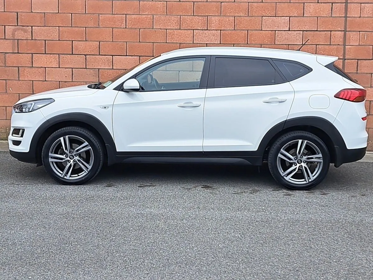 Hyundai Tucson Comfort Model 1.6 Diesel With Upgr - Image 3