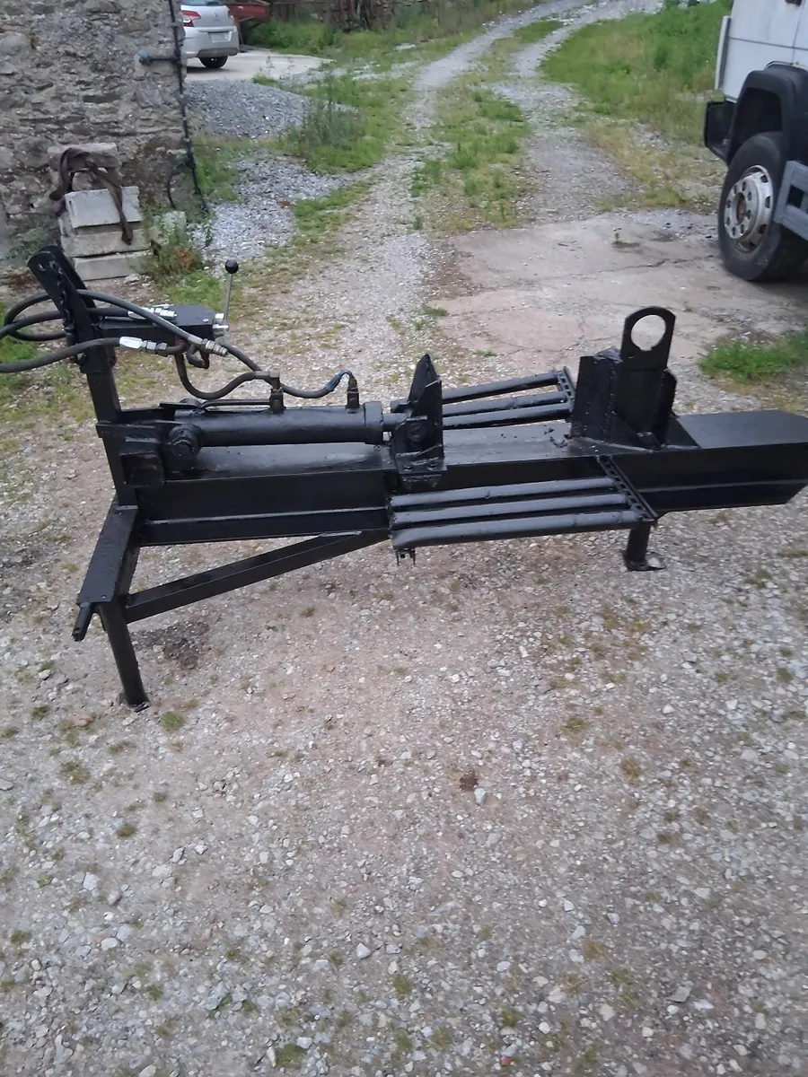 Log splitter, quad bike sprayer - Image 3