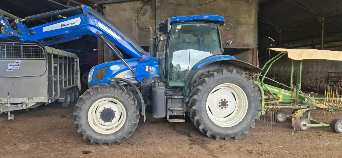 New Holland - Image 1