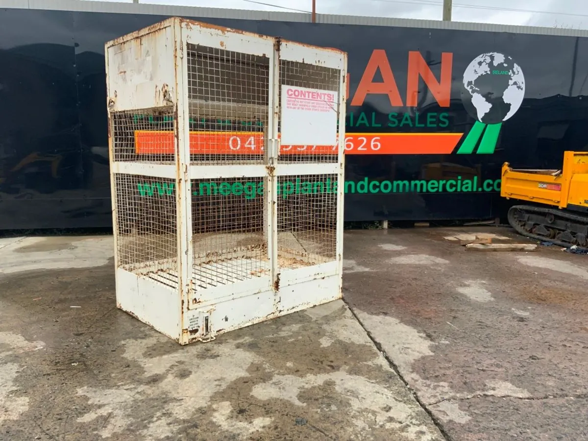 CHEMICAL STORAGE (COSHH) CAGE.......3731-1. - Image 4