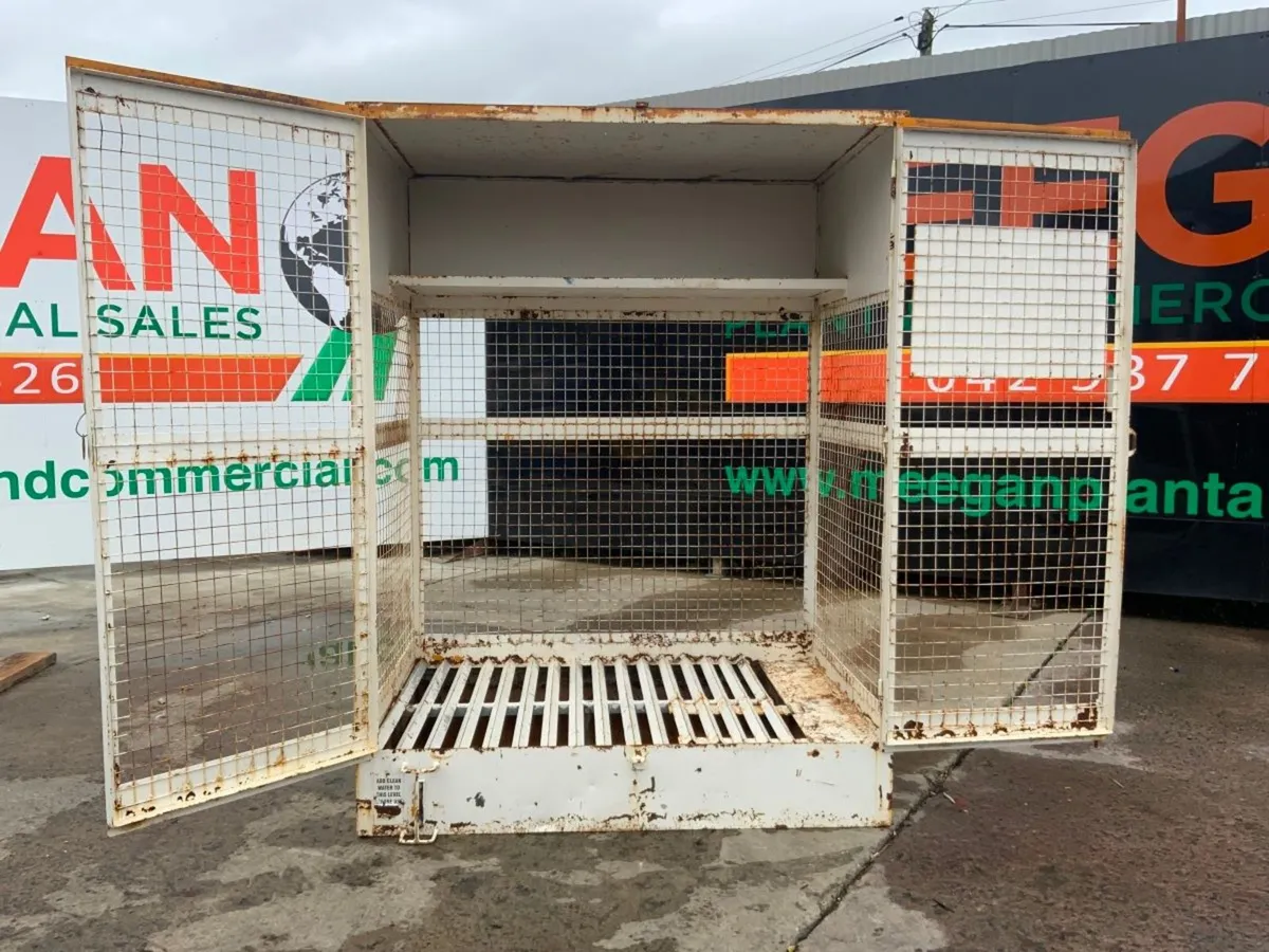 CHEMICAL STORAGE (COSHH) CAGE.......3731-1. - Image 2