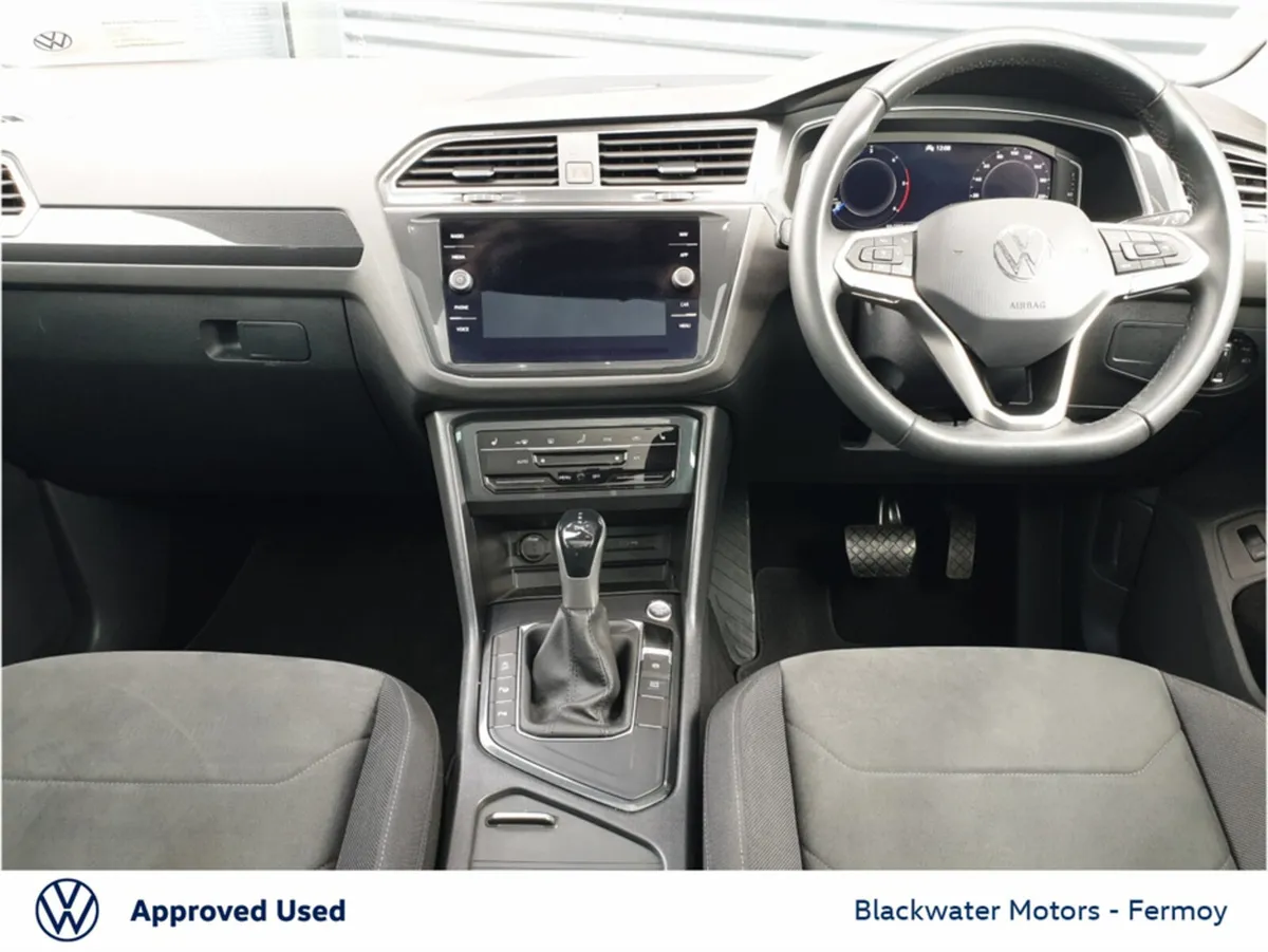 Volkswagen Tiguan 2.0TDI 150BHP ELEGANCE - Image 3
