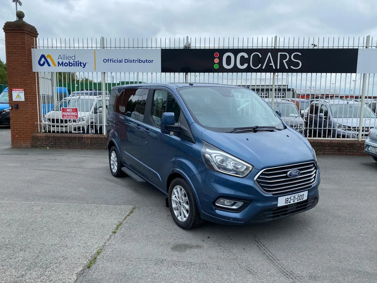 2018 Ford Tourneo Custom Independence RE - Image 2