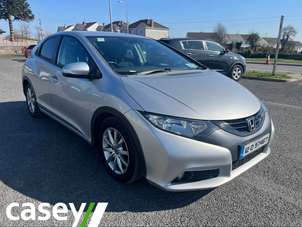 Honda Civic 2.2i Dtec ES 5DR - Image 3