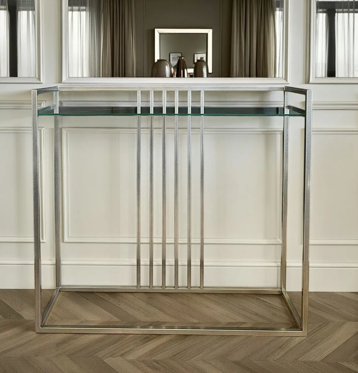 Silver Console Table in Glamour Loft Style