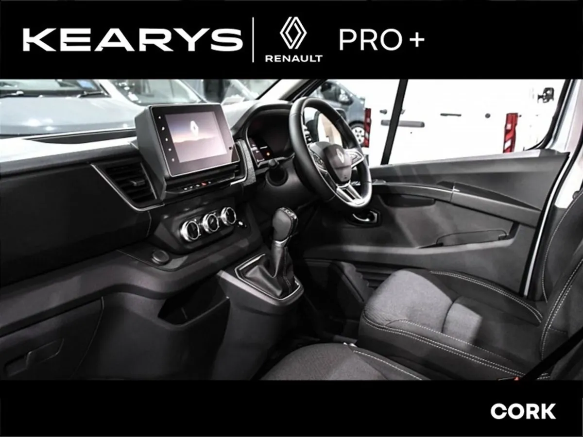 Renault Trafic 170  9 Speed Extra Sport Auto Plus - Image 4