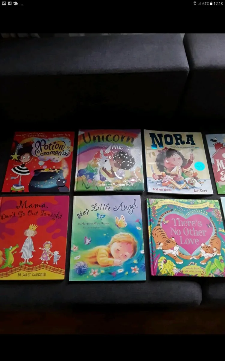 Books for little girl in perfect condition - Image 2