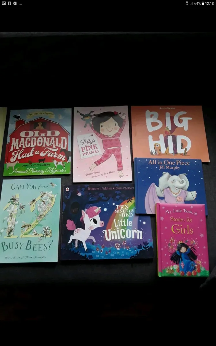 Books for little girl in perfect condition - Image 3