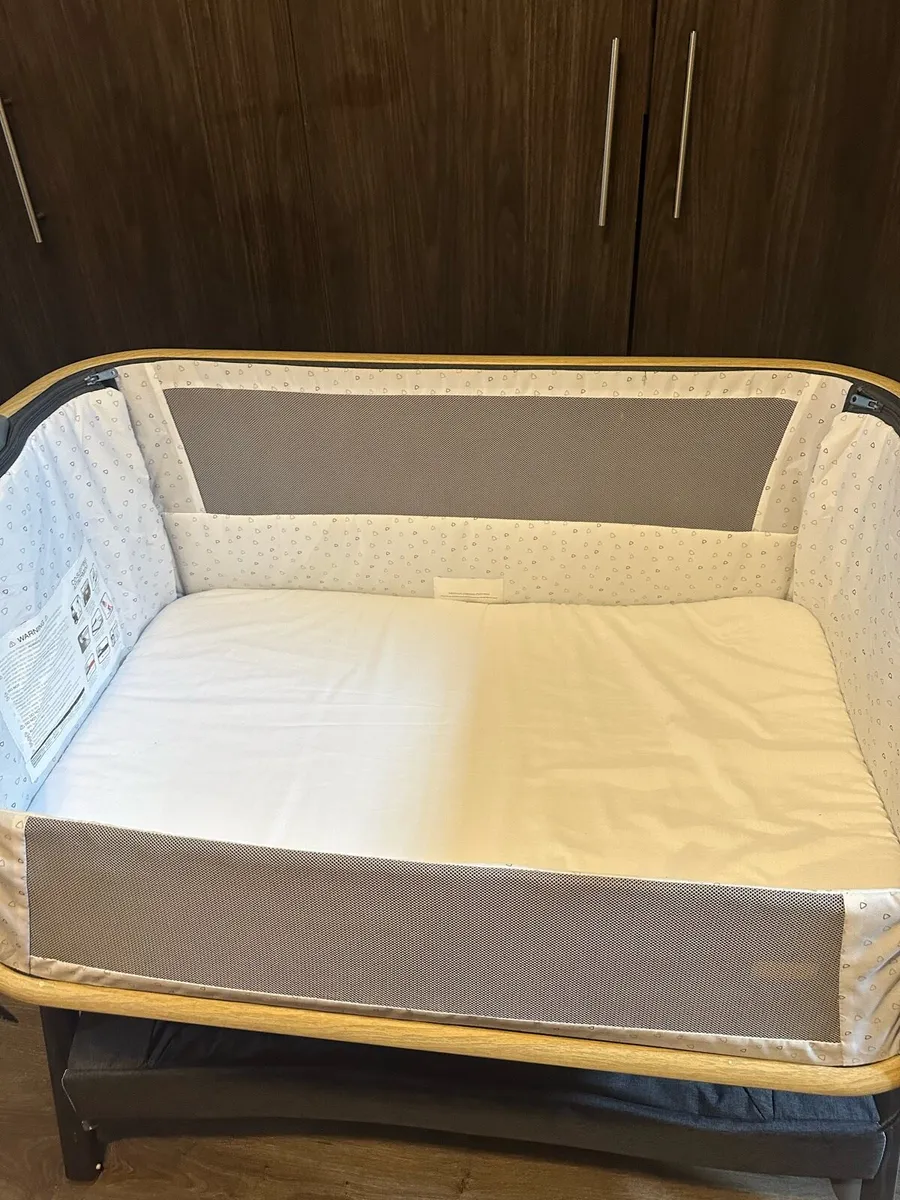 Tutti Bambini CoZee Bedside Crib - Image 1