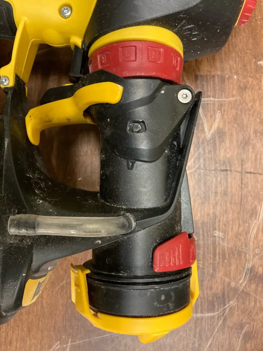 Flexio 590 Sprayer - Image 2