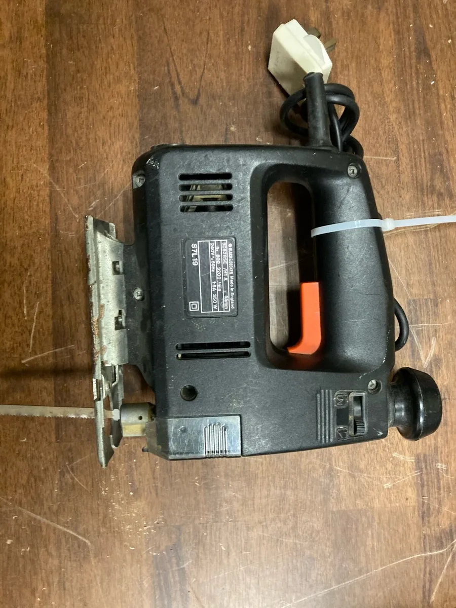 Black decker Saw - Image 2