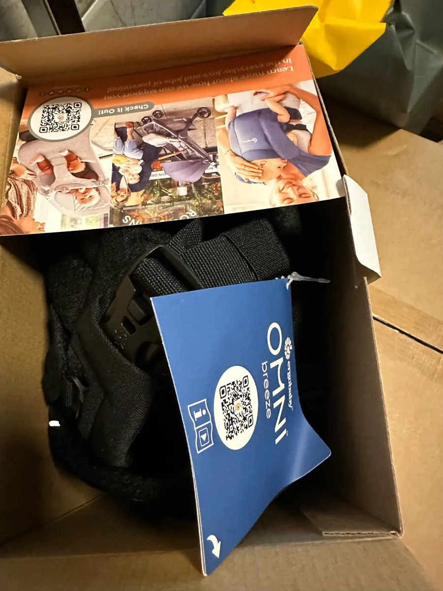 Omni breeze baby carrier unused with tags & box - Image 3
