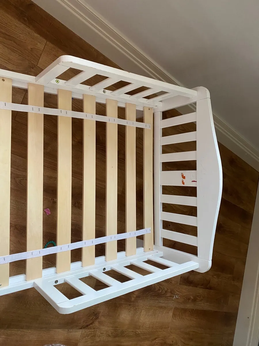 Toddler bed - Image 2