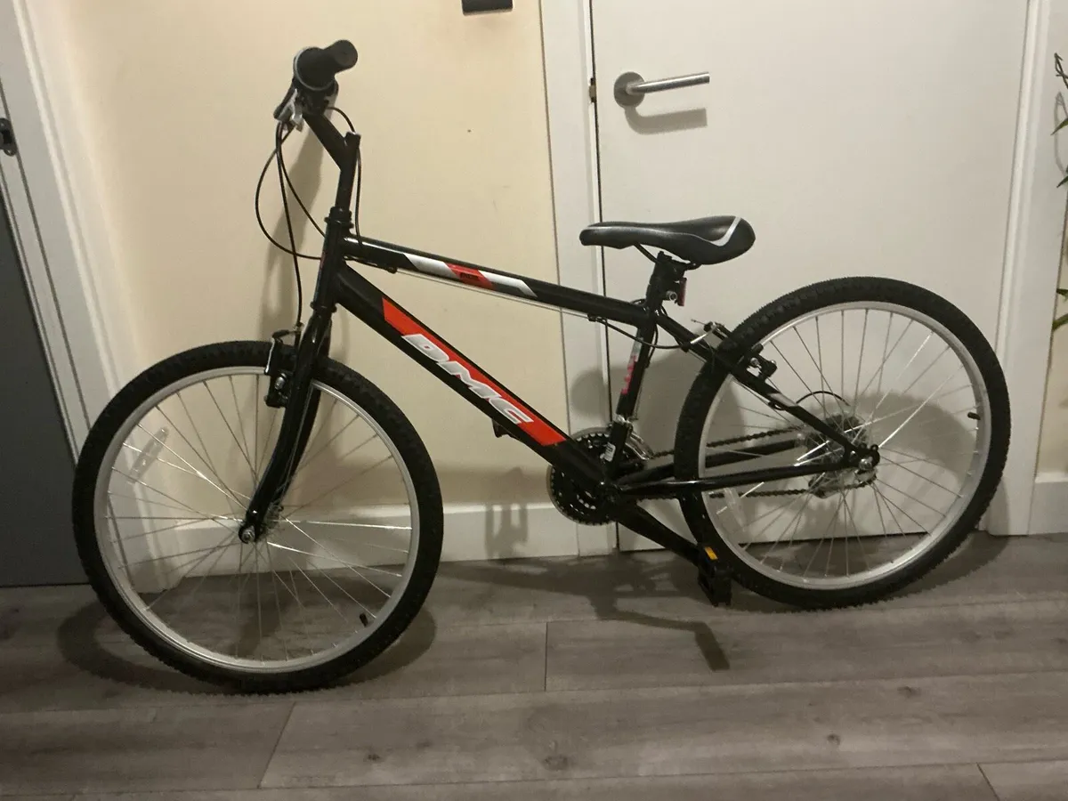 DMC Excel 24" Kids Bike - Image 1