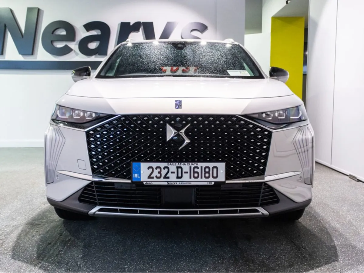 DS Automobiles DS 7 Rivoli E-tense 225 Auto 4DR - Image 2