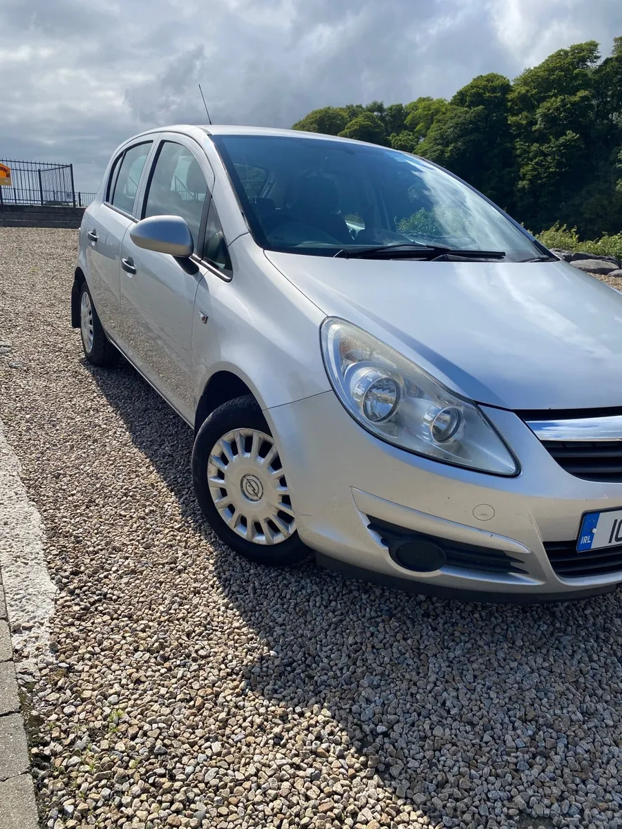 Opel Corsa 2010 - Image 4