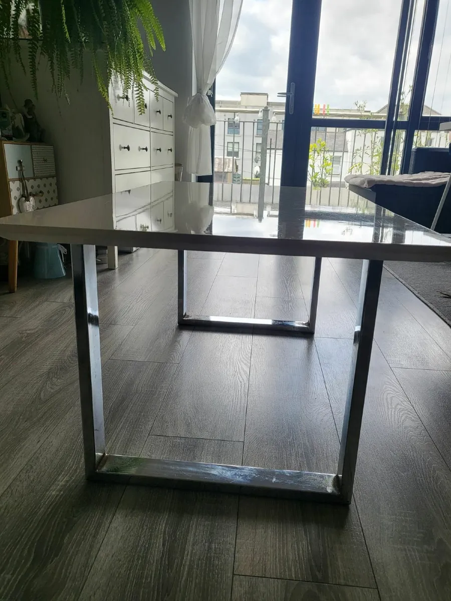 Coffee table - Image 2
