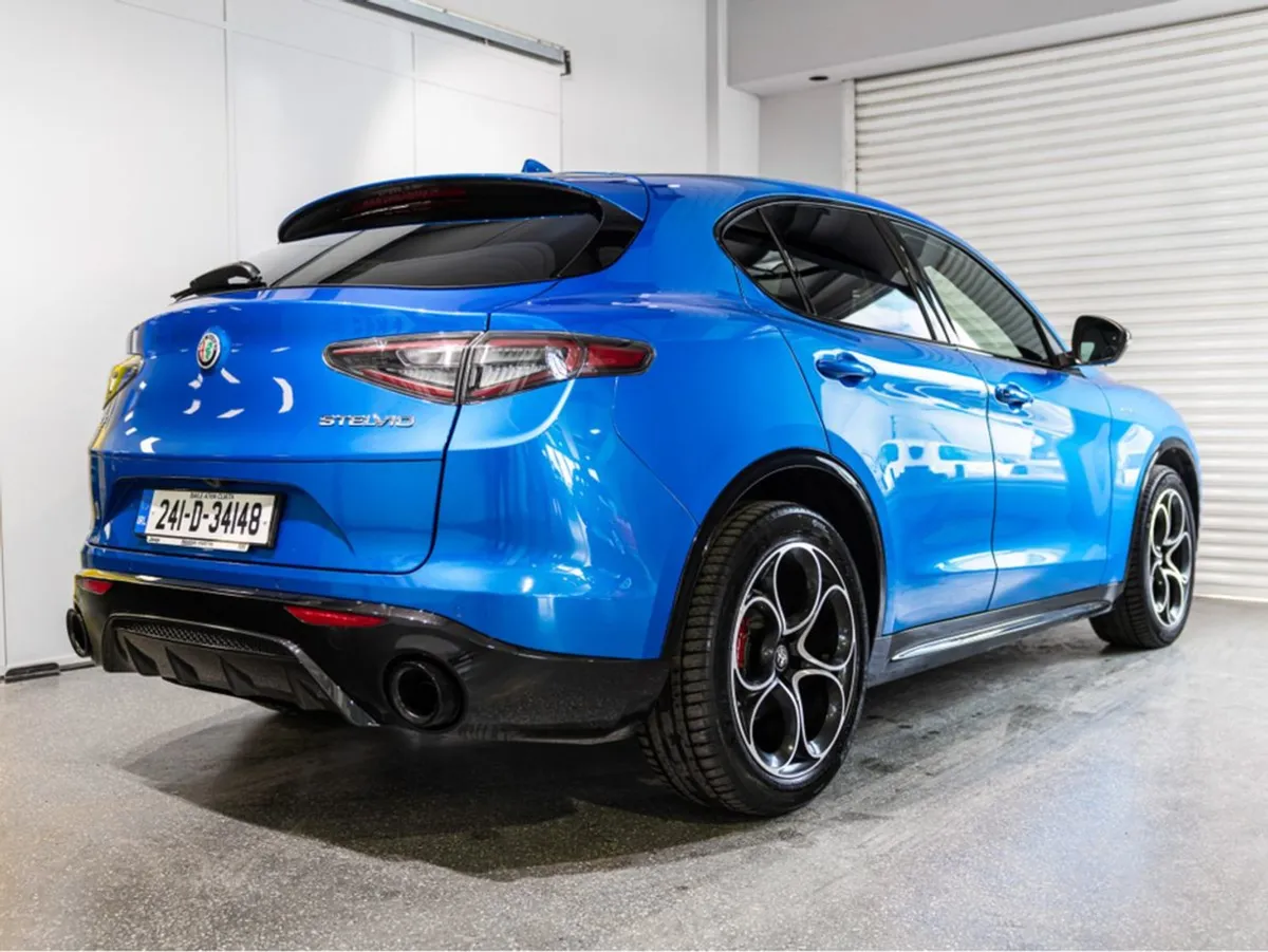 Alfa Romeo Stelvio Veloce 2.2 AWD 5DR Auto - Image 4