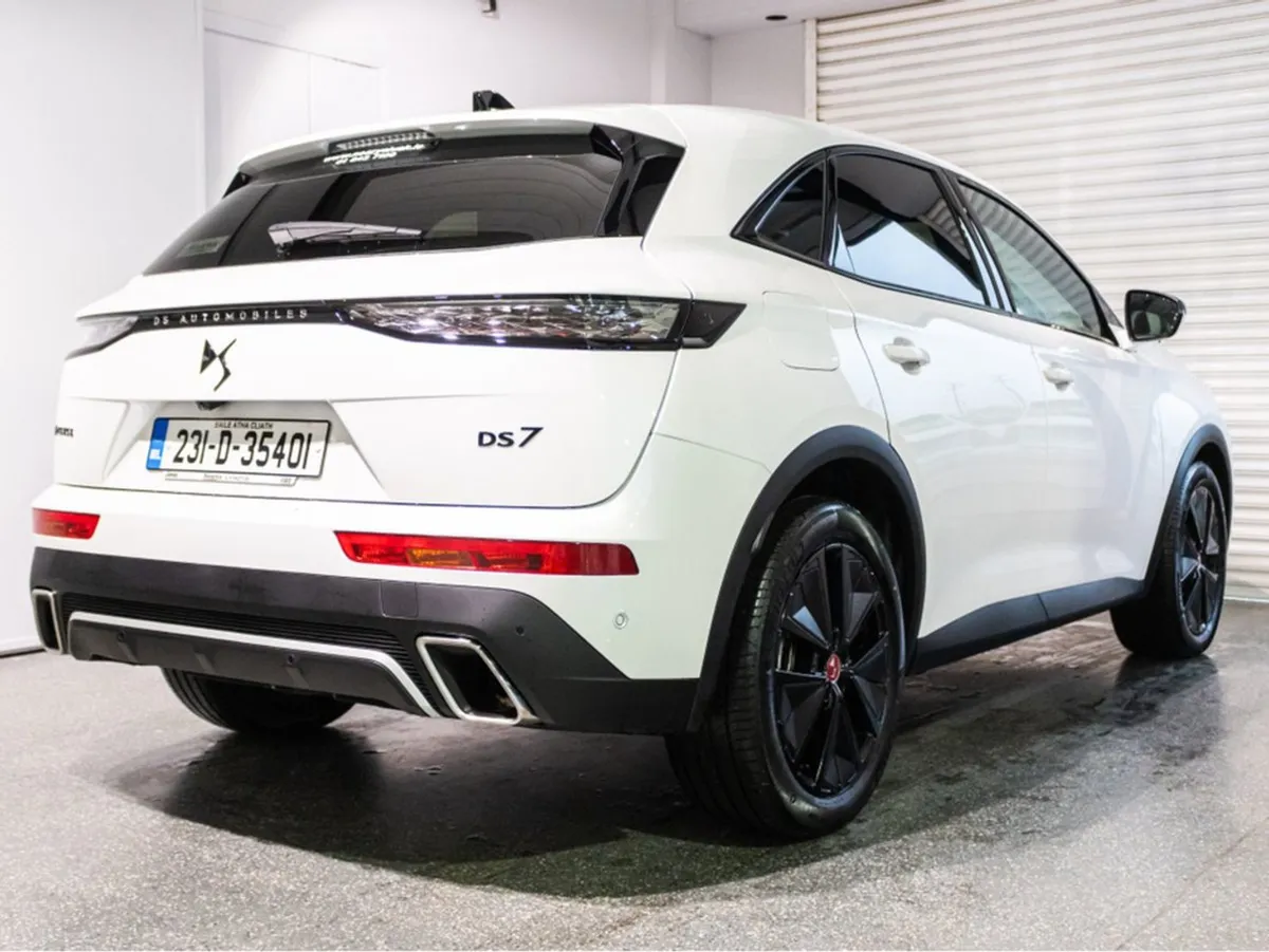 DS Automobiles DS 7 Performance Line E-tense 2 22 - Image 4