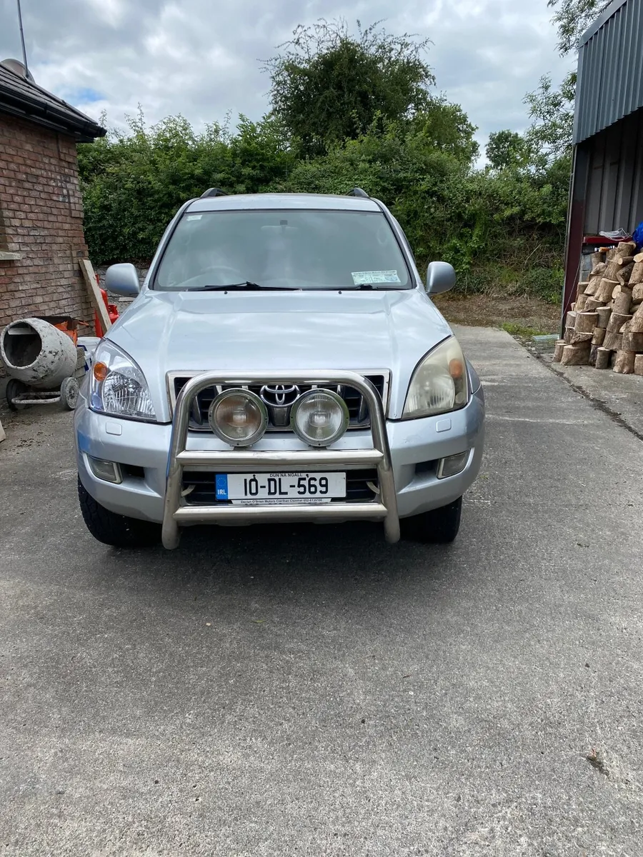 Toyota Land Cruiser 2010 - Image 3