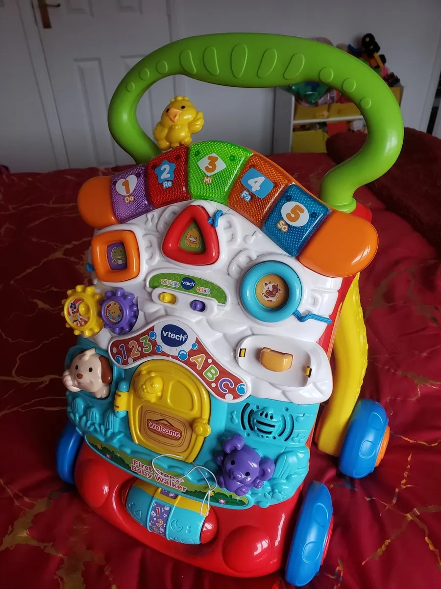 walker baby 2, chair baby, car orange ride. - Image 1