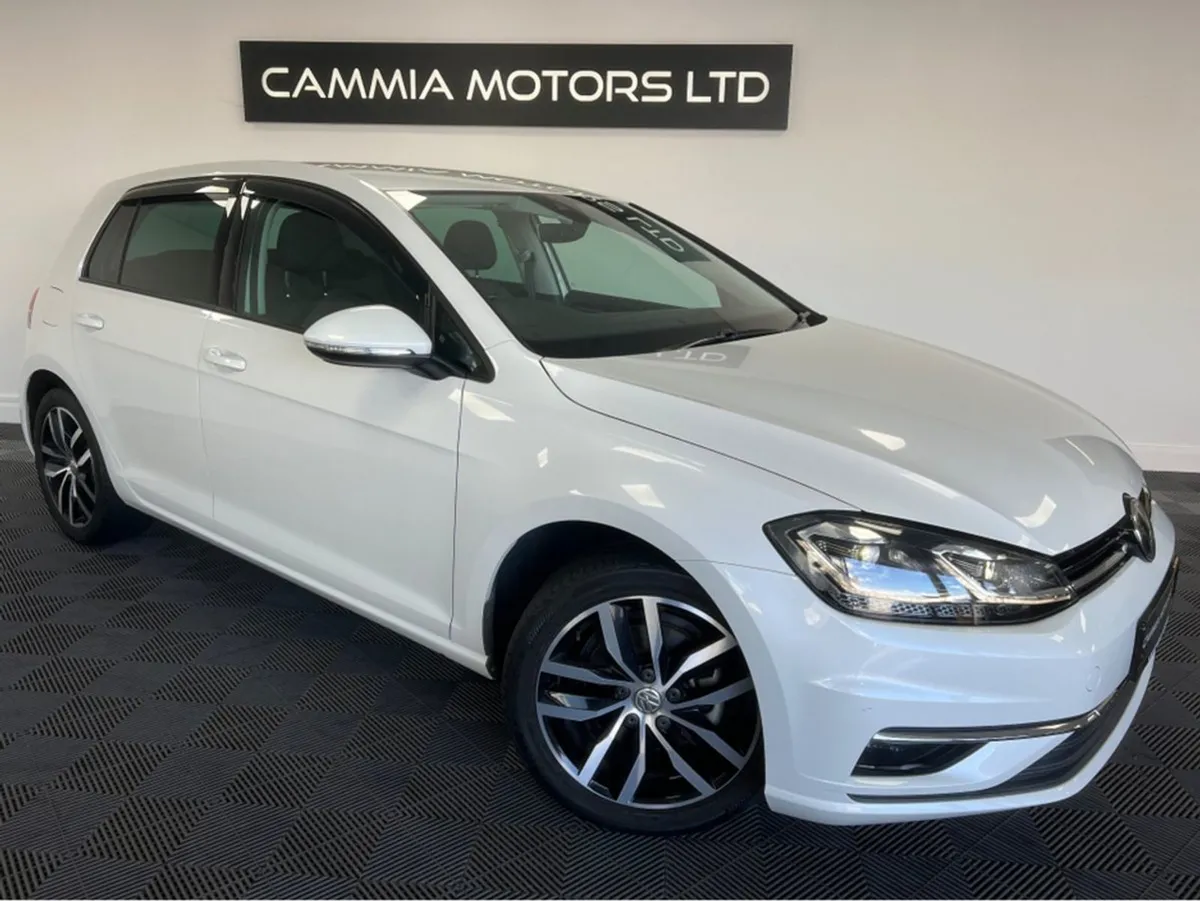 Volkswagen Golf  volkswagen Golf   1.4 Petrol   p - Image 1