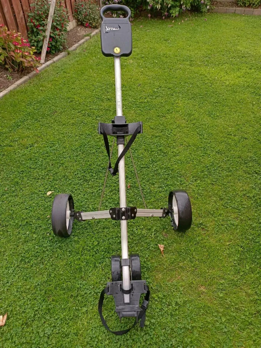 Spalding golf trolley. - Image 1