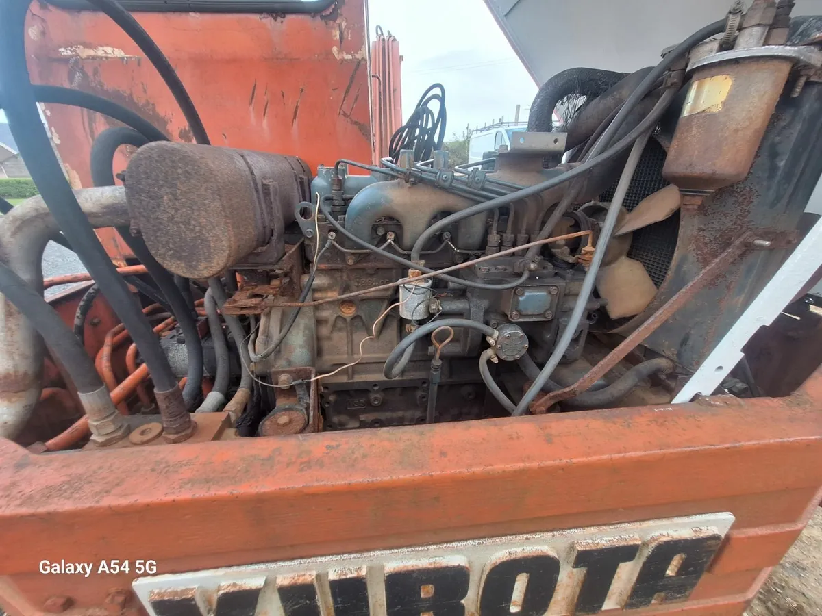Kubota 4 half ton digger - Image 2