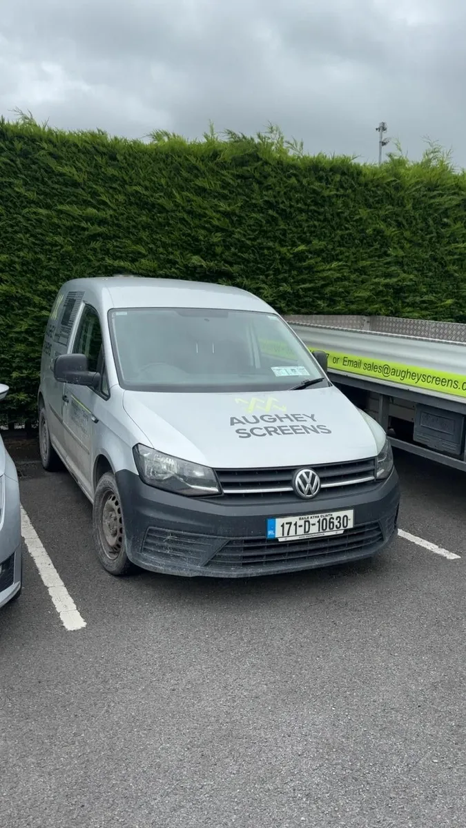 Volkswagen Caddy 2017 - Image 2