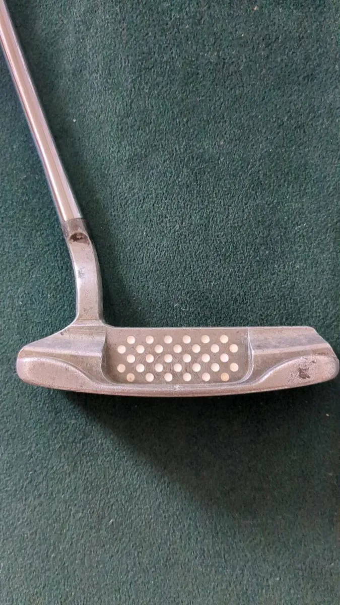 1998 Scotty Cameron Santa Fe - Image 2