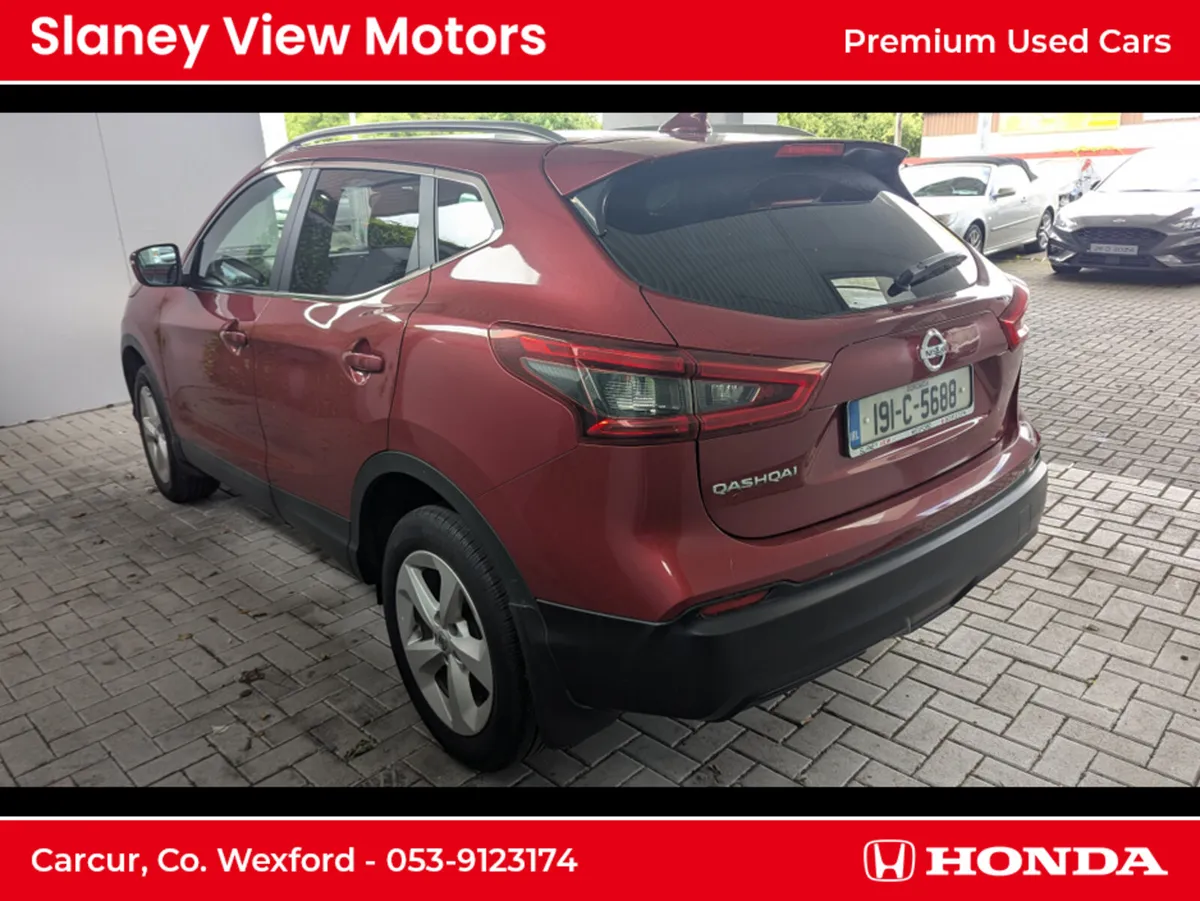 Nissan Qashqai 1.5 SV 18 4DR - Image 3