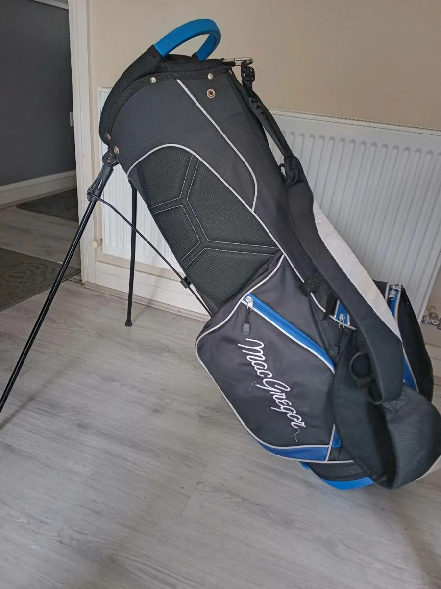 McGregor Golf bag with stand. - Image 3