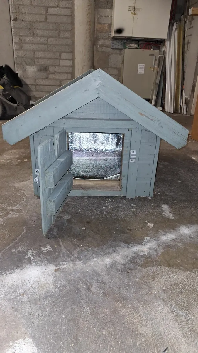 Dog house - Image 2