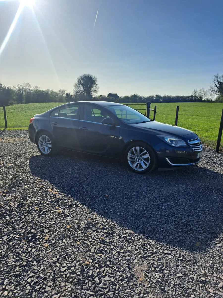 Opel Insignia 2015 - Image 1