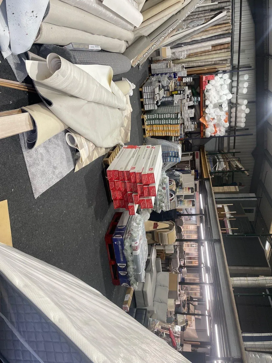 Carpet luxury bedding and furniture - Image 2