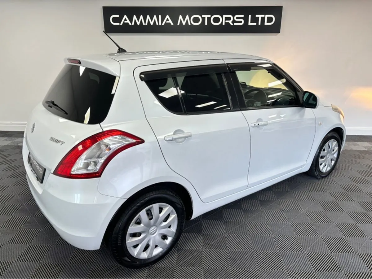 Suzuki Swift Suzuki Swift Auto - Image 4